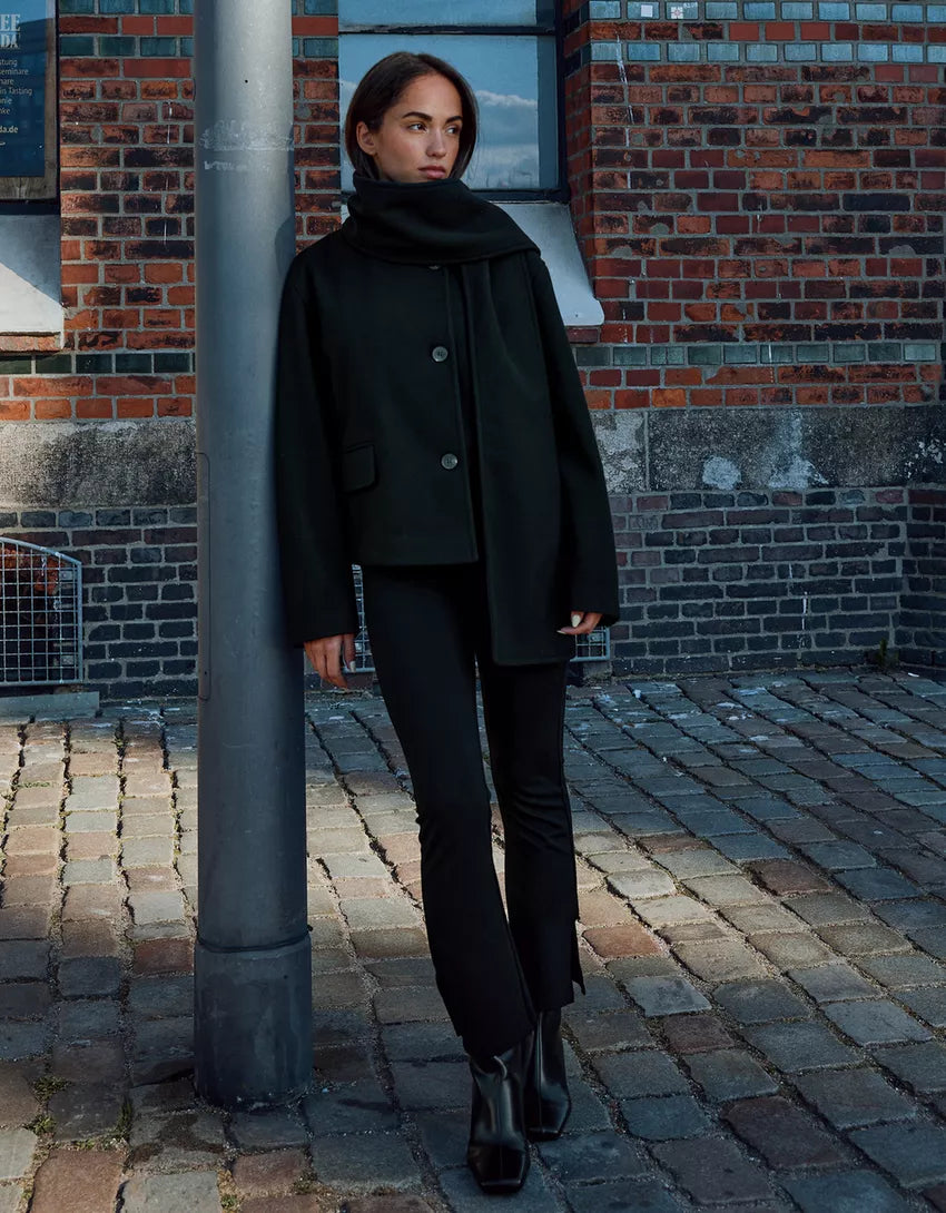 STAND-COLLAR SHORT COAT